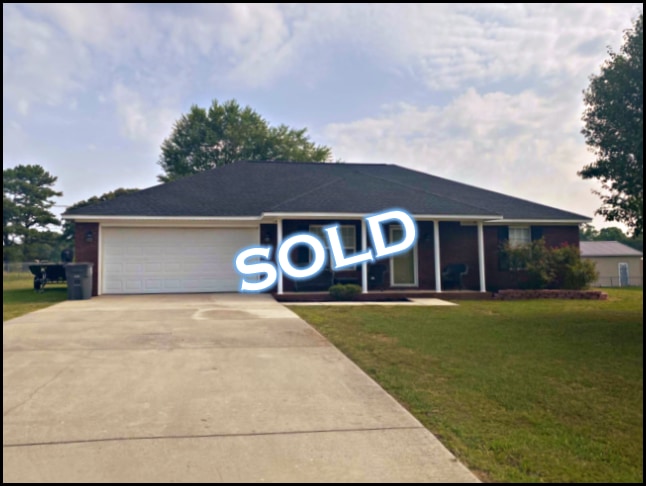 Home for sale in Moulton, Alabama through Apex Real Estate