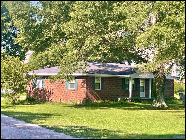 Home for sale in Danville, Alabama through Apex Real Estate
