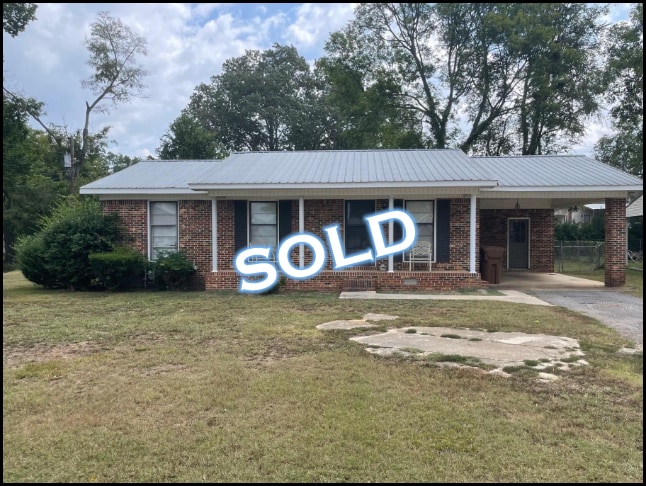 Home for sale in Moulton, Alabama through Apex Real Estate