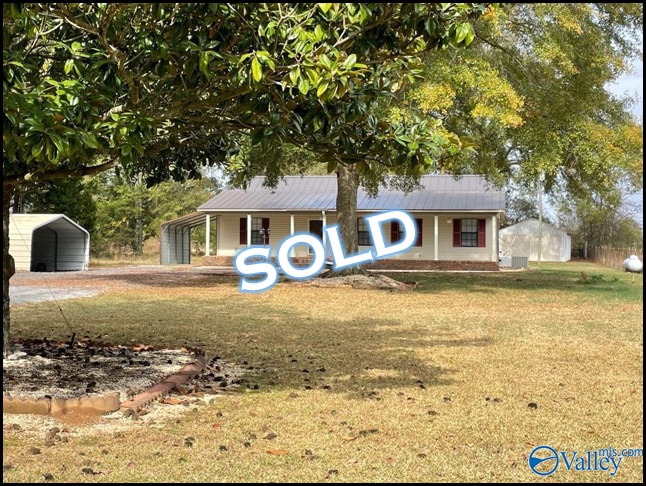 Home for sale in Moulton Alabama through Apex Real Estate